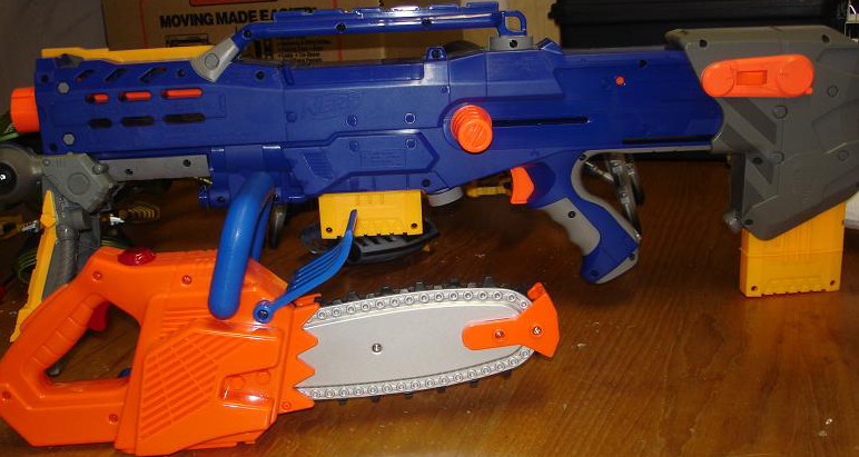 超牛玩家DIY《战争机器》Lancer步枪
